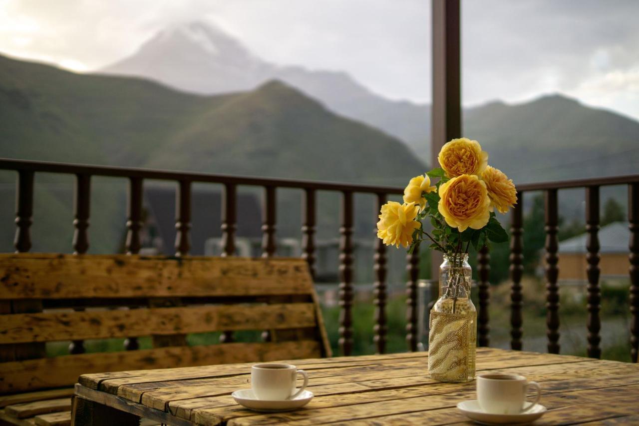 Hotel Diamond Kazbegi Exterior foto