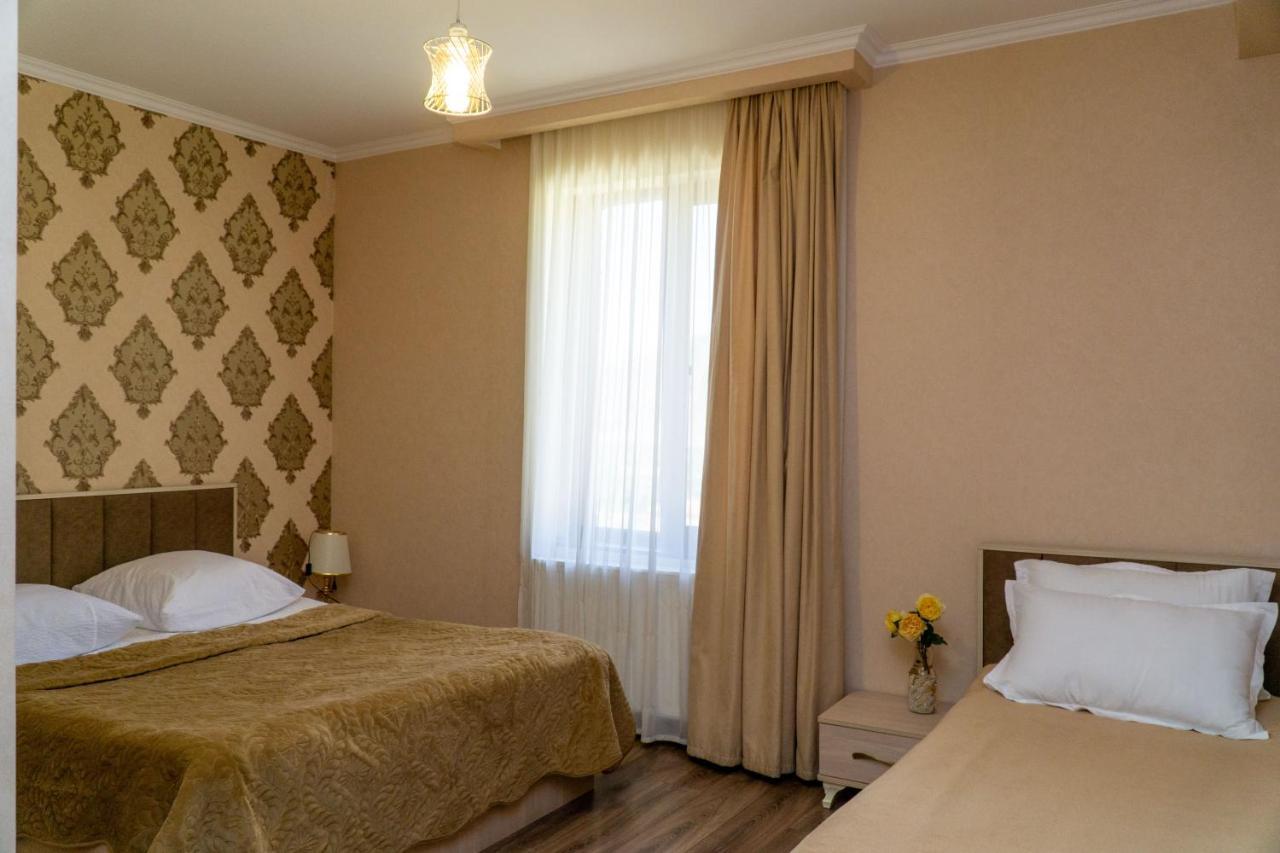 Hotel Diamond Kazbegi Exterior foto