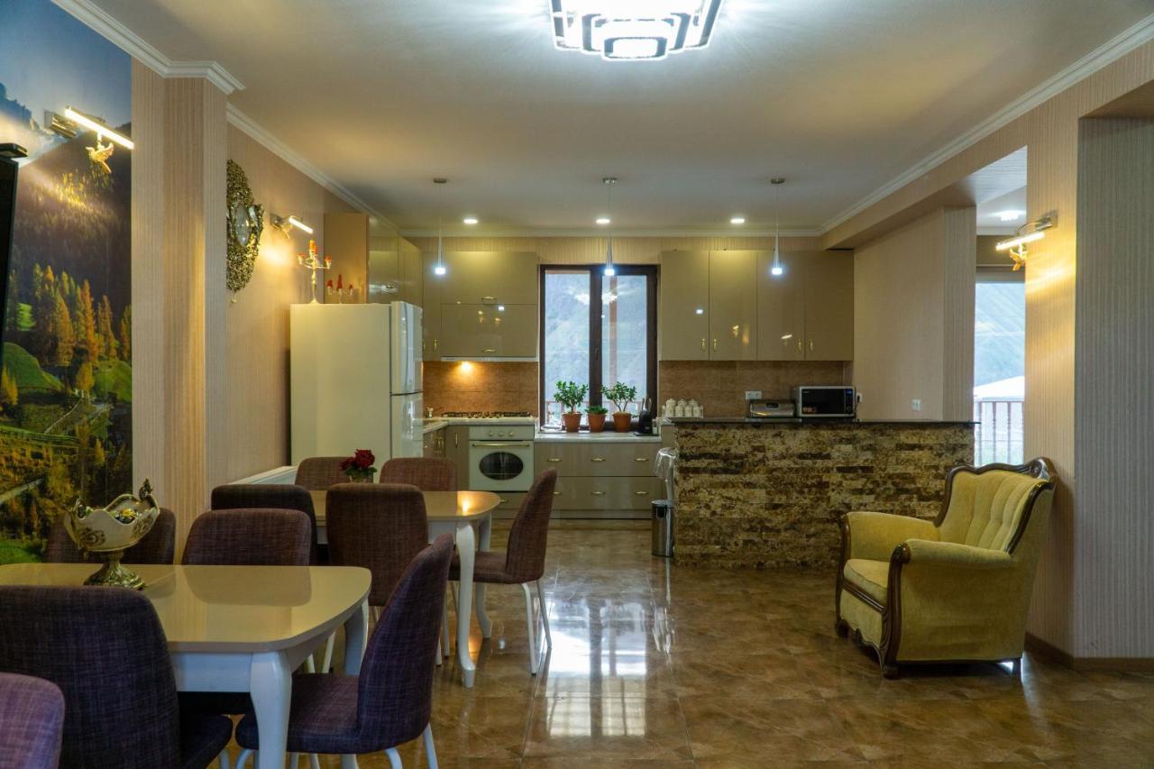 Hotel Diamond Kazbegi Exterior foto